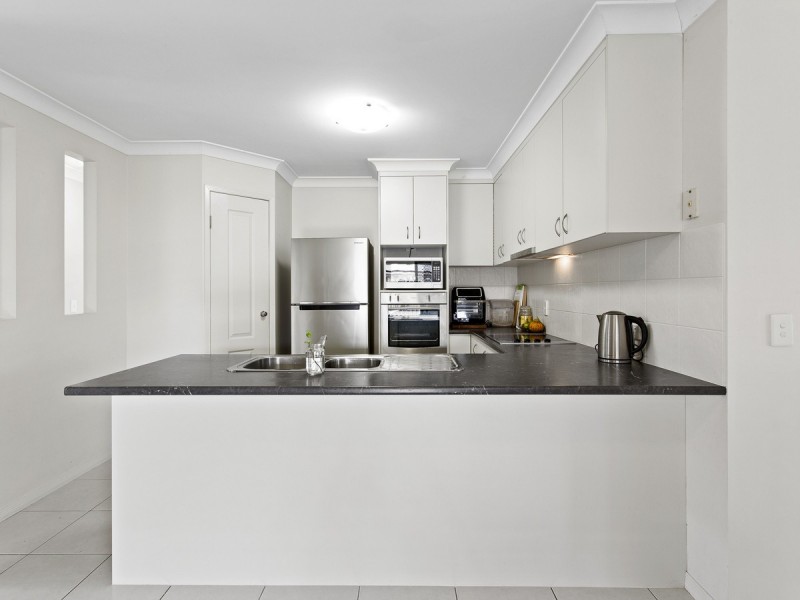 11/1-9 Moreton Downs Drive, Deception Bay QLD 4508