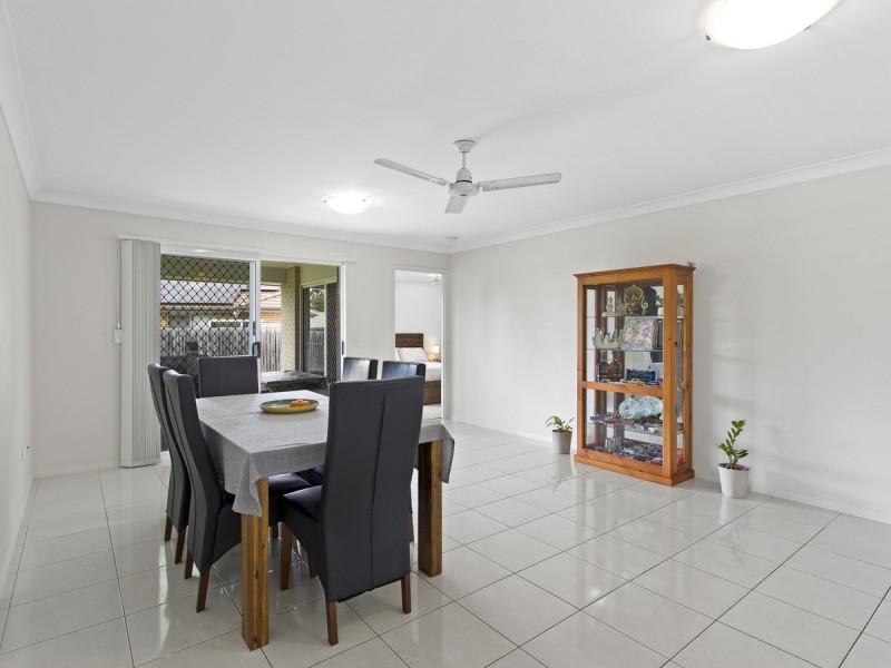 11/1-9 Moreton Downs Drive, Deception Bay QLD 4508