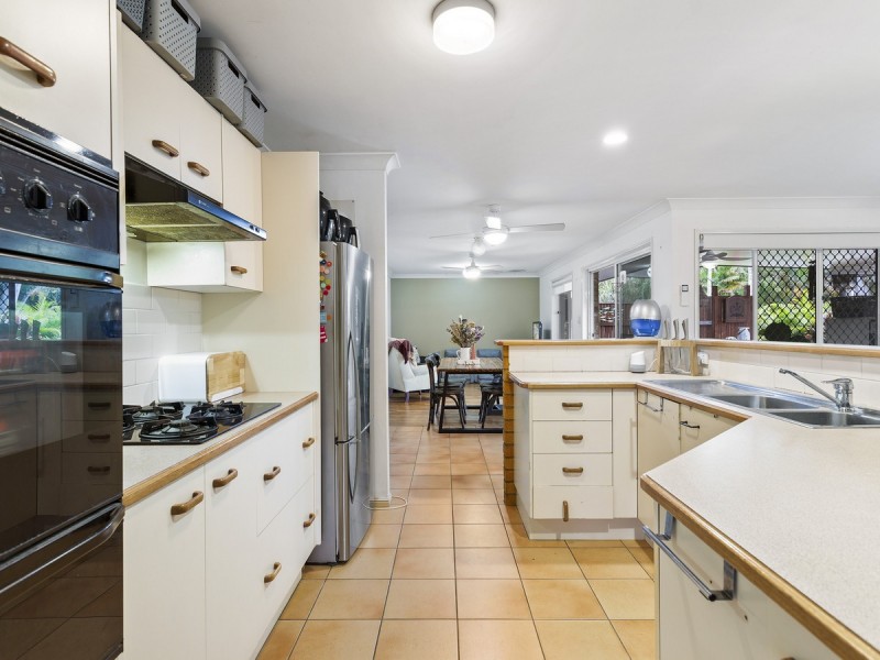 6 Duchess Street, Clontarf QLD 4019