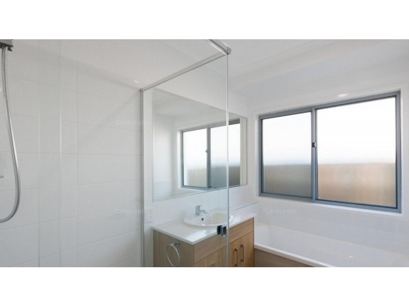 18 Apollo Street, Newport QLD 4020