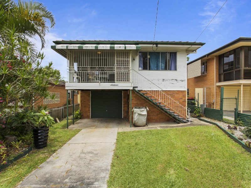 43 Ella Street, Redcliffe QLD 4020