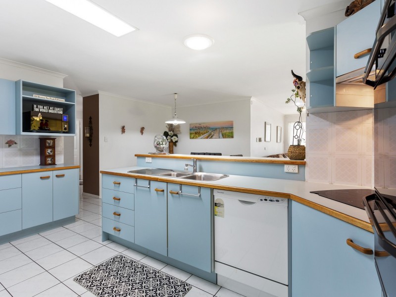 11 Hope Place, Deception Bay QLD 4508