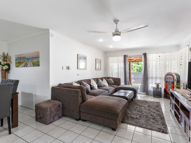 11 Hope Place, Deception Bay QLD 4508