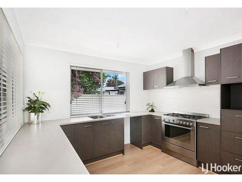 2 Mein Street, Scarborough QLD 4020