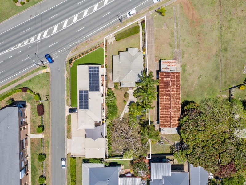 98 Hornibrook Esplanade, Clontarf QLD 4019