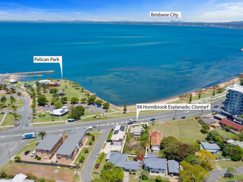 98 Hornibrook Esplanade, Clontarf QLD 4019