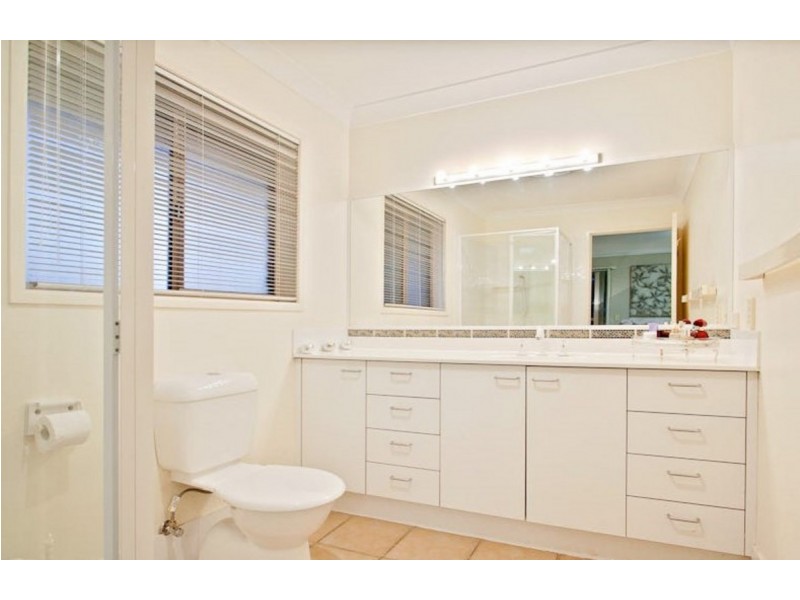 56 Washbrook Crescent, Petrie QLD 4502