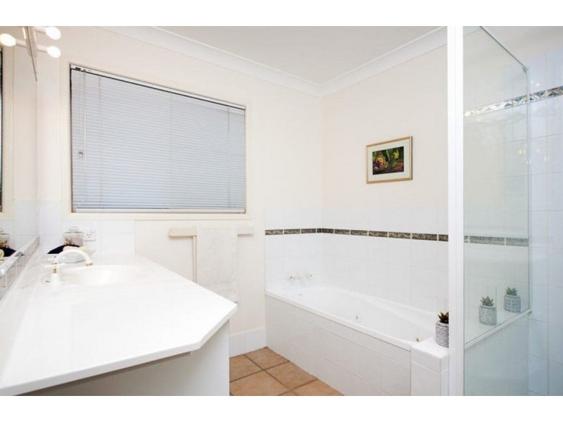 56 Washbrook Crescent, Petrie QLD 4502