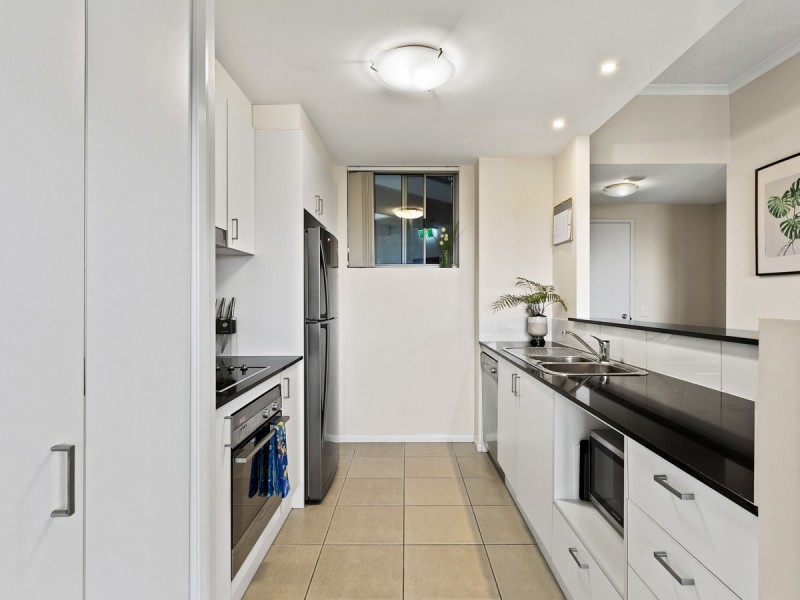 15/1 Mcnaughton Street, Redcliffe QLD 4020