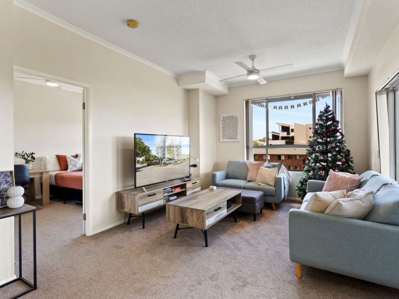 15/1 Mcnaughton Street, Redcliffe QLD 4020