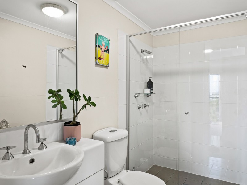 15/1 Mcnaughton Street, Redcliffe QLD 4020