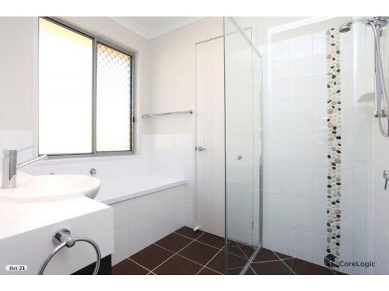 2 Denham Crescent, North Lakes QLD 4509