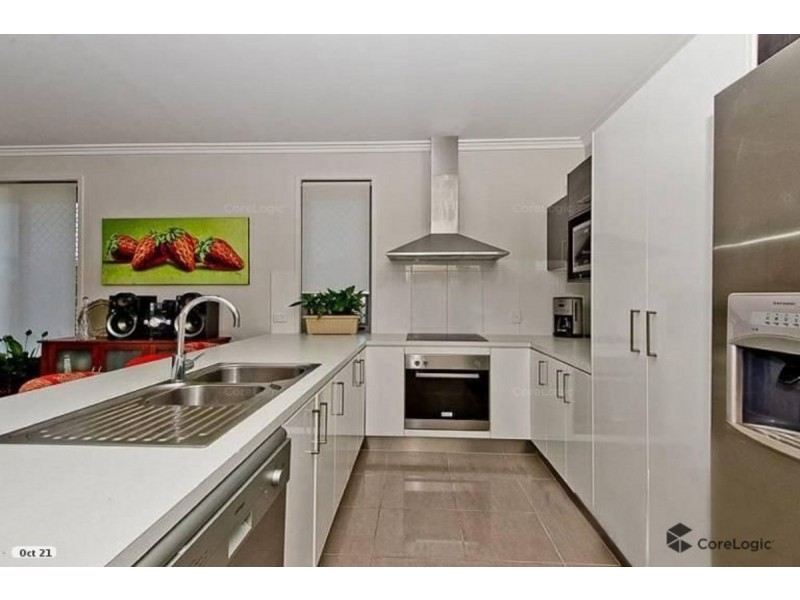 2 Denham Crescent, North Lakes QLD 4509