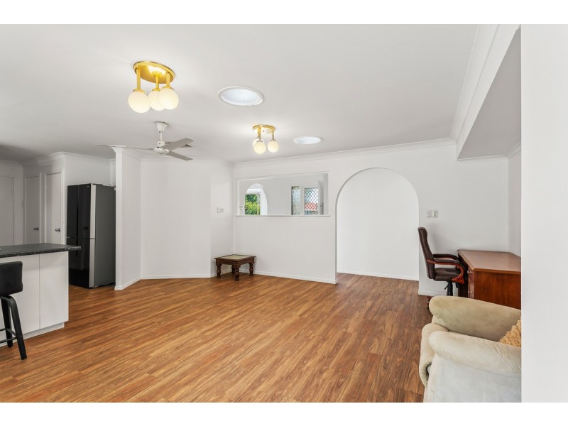 12 Lynette Court, Deception Bay QLD 4508