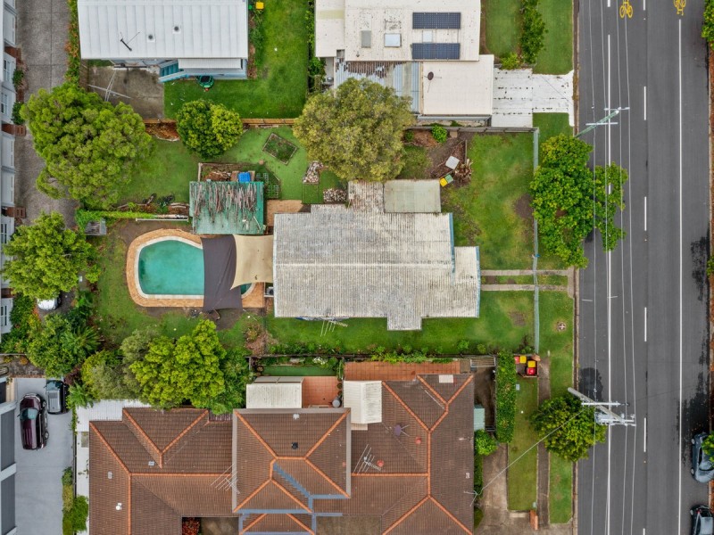 68 Georgina Street, Woody Point QLD 4019