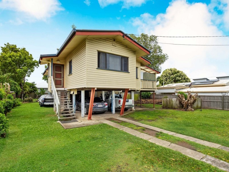 68 Georgina Street, Woody Point QLD 4019