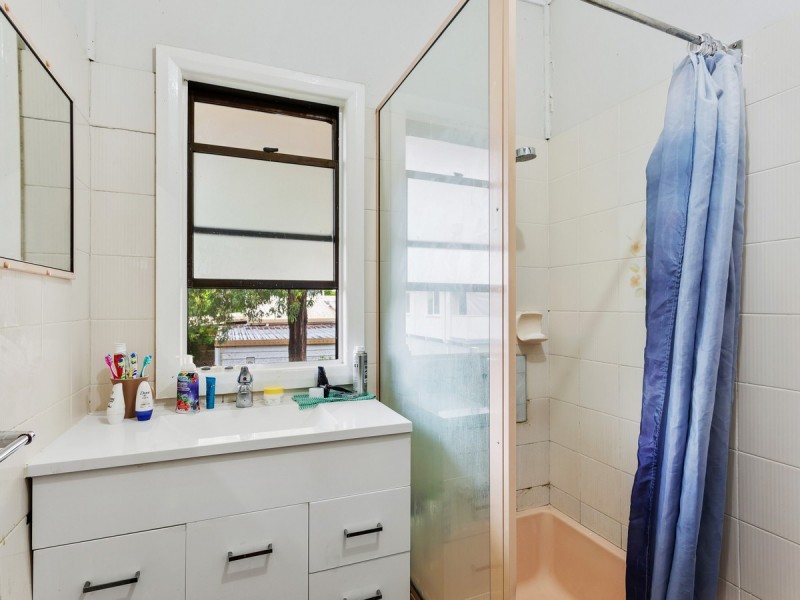 68 Georgina Street, Woody Point QLD 4019