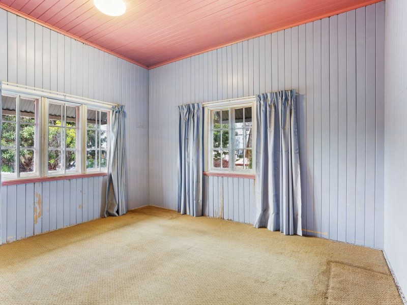 9 Osbourne Street, Scarborough QLD 4020