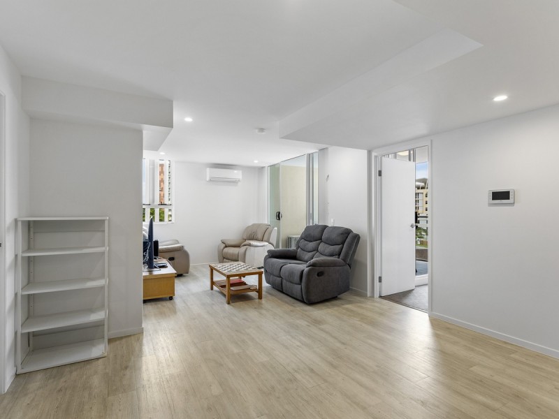 405/81 Sutton Street, Redcliffe QLD 4020