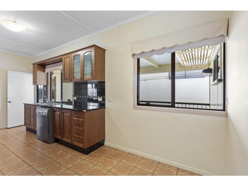 5/11 Georgina Street, Woody Point QLD 4019