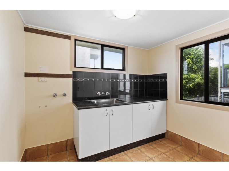 5/11 Georgina Street, Woody Point QLD 4019