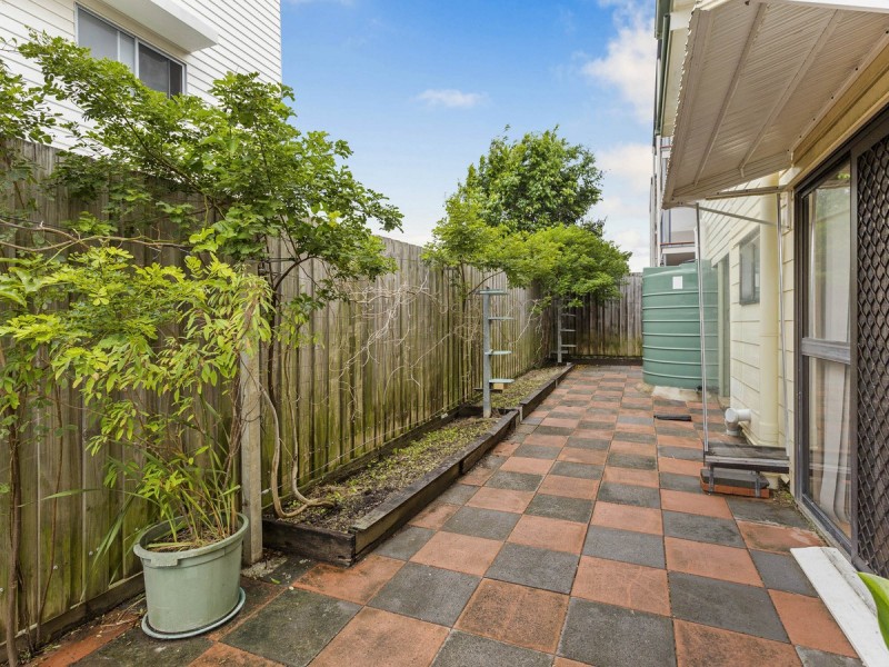 5/11 Georgina Street, Woody Point QLD 4019