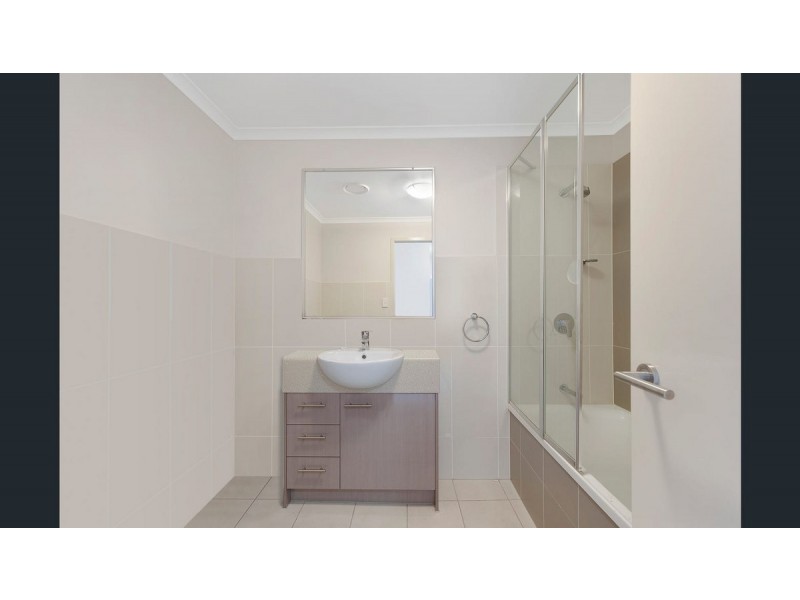 6/448 Oxley Avenue, Redcliffe QLD 4020