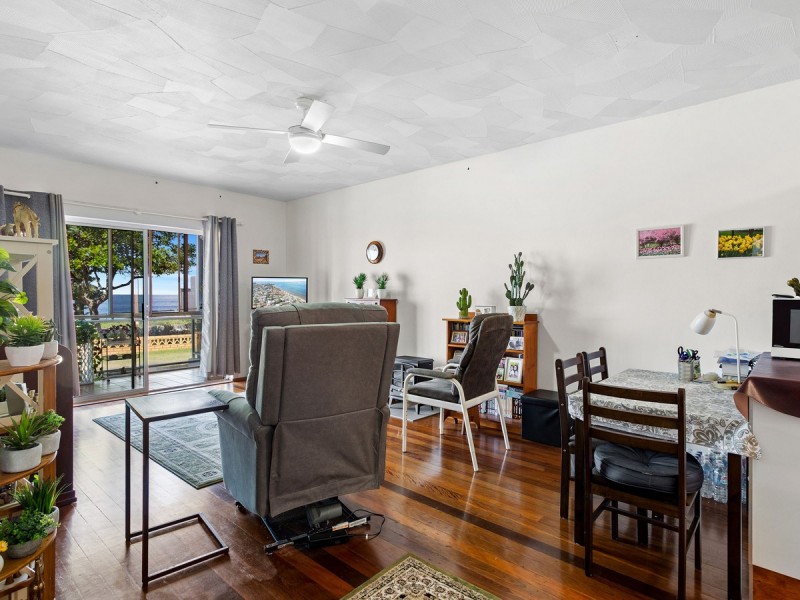 2/131 Margate Parade, Margate QLD 4019