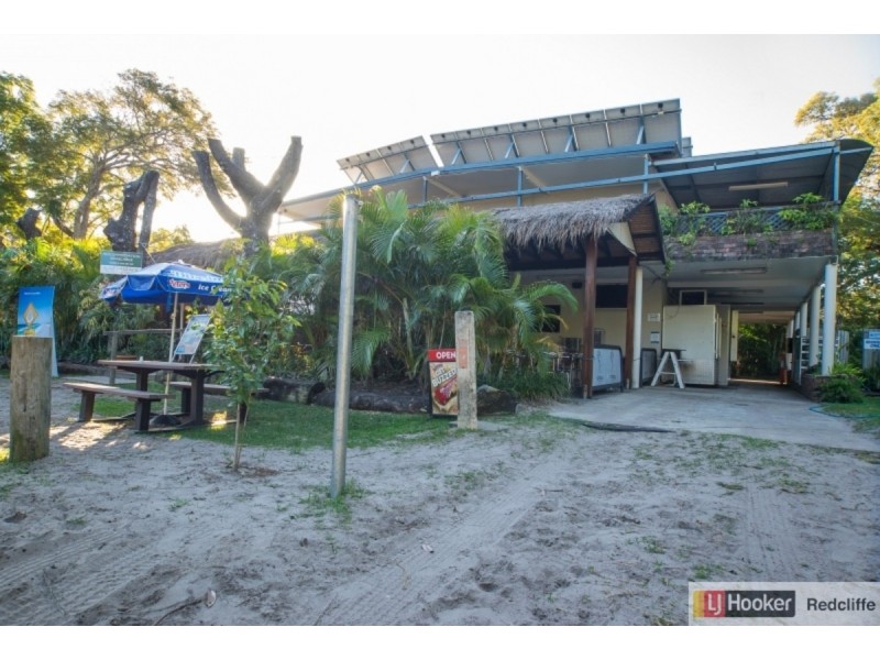 10 Banksia Street, Bulwer QLD 4025