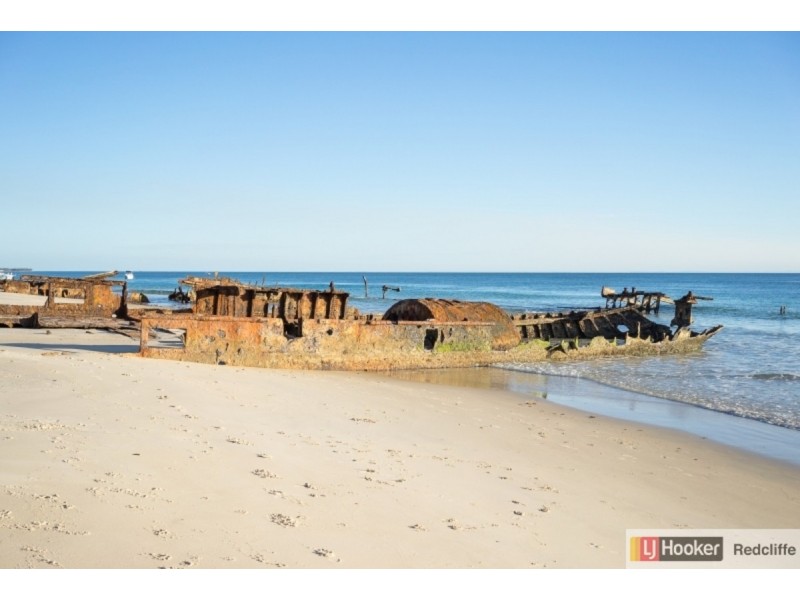 10 Banksia Street, Bulwer QLD 4025