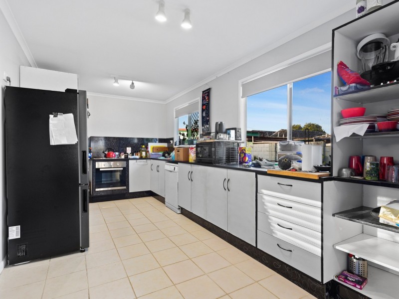 52 Holborn Street, Deception Bay QLD 4508