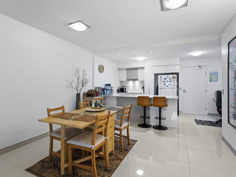 42/80 Hornibrook Esplanade, Clontarf QLD 4019