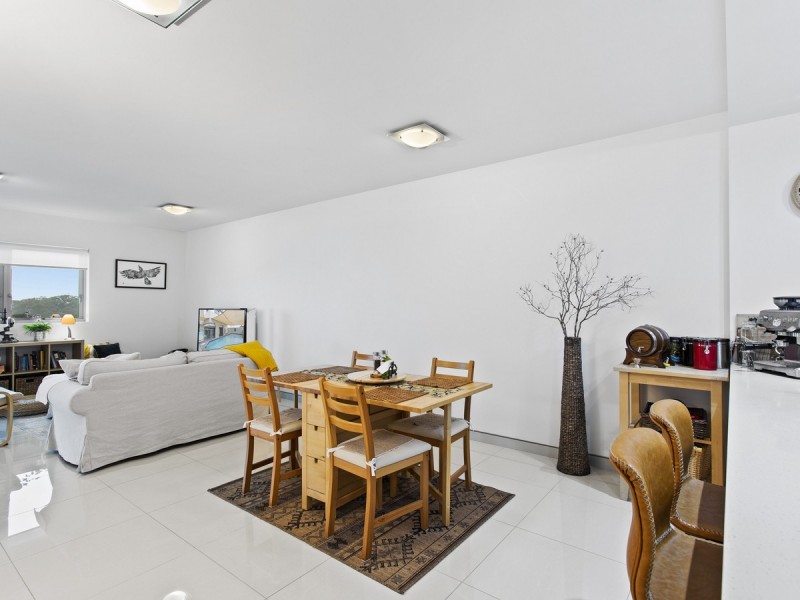 42/80 Hornibrook Esplanade, Clontarf QLD 4019