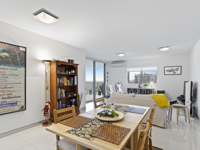 42/80 Hornibrook Esplanade, Clontarf QLD 4019