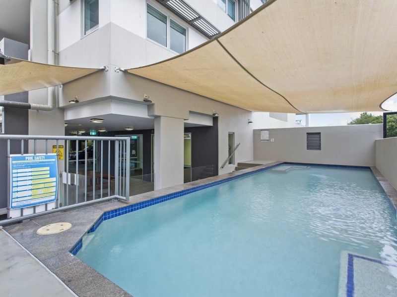 42/80 Hornibrook Esplanade, Clontarf QLD 4019