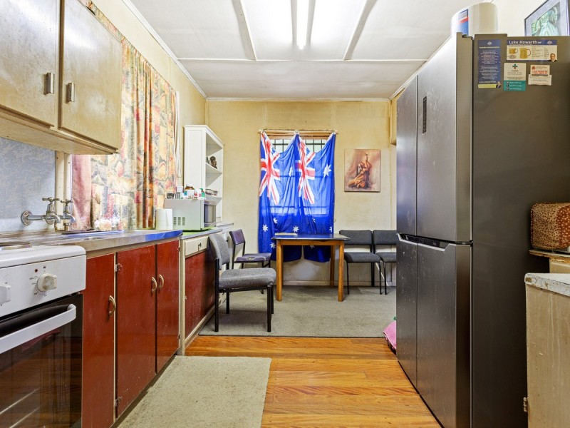 31 Endeavour Street, Deception Bay QLD 4508