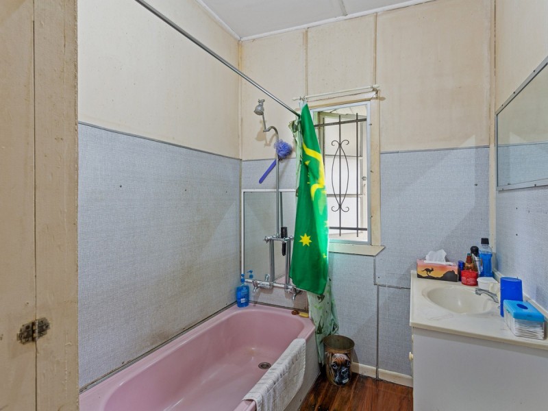 31 Endeavour Street, Deception Bay QLD 4508