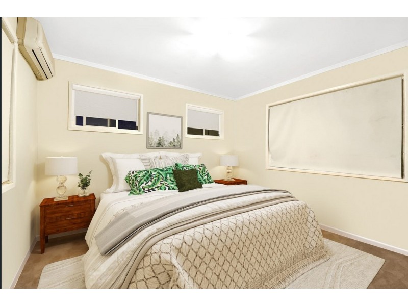 169 Scarborough Road, Redcliffe QLD 4020