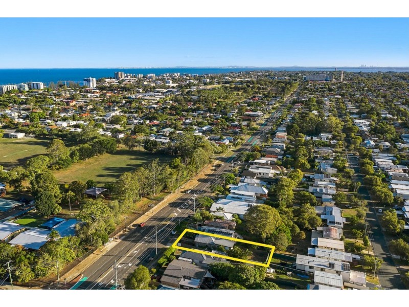 169 Scarborough Road, Redcliffe QLD 4020