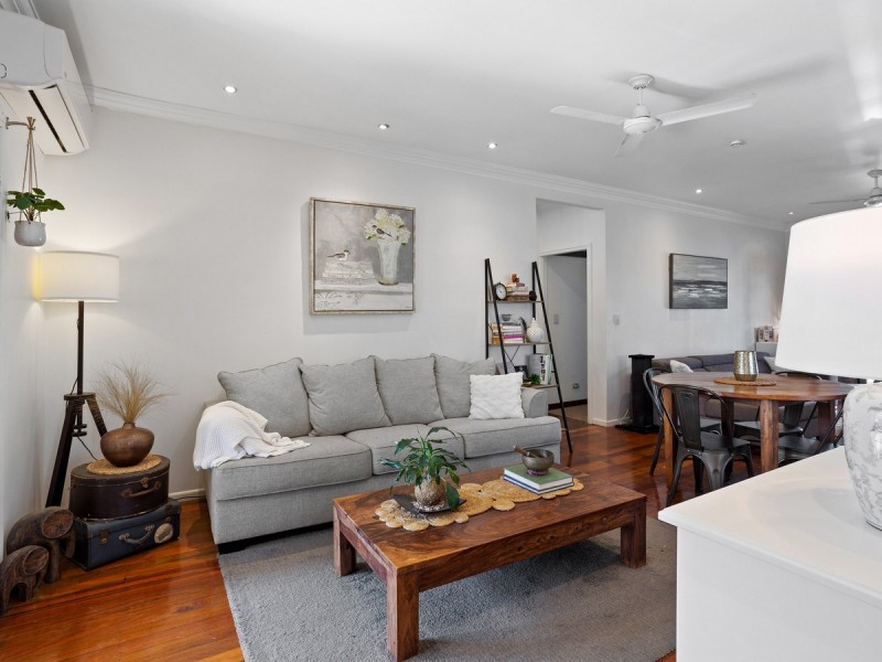20 Westbrook Street, Woody Point QLD 4019