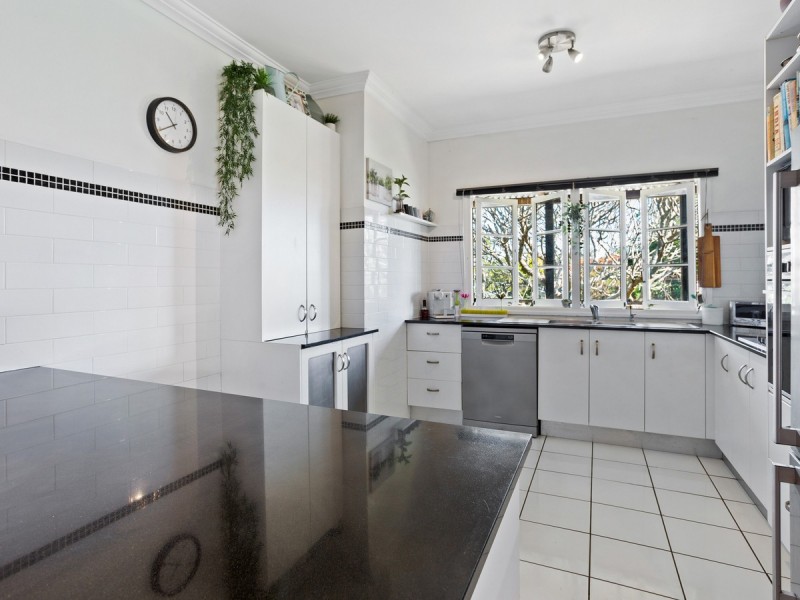 20 Westbrook Street, Woody Point QLD 4019