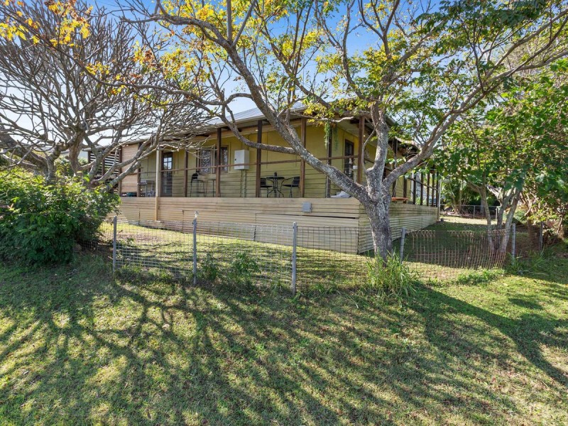 20 Westbrook Street, Woody Point QLD 4019