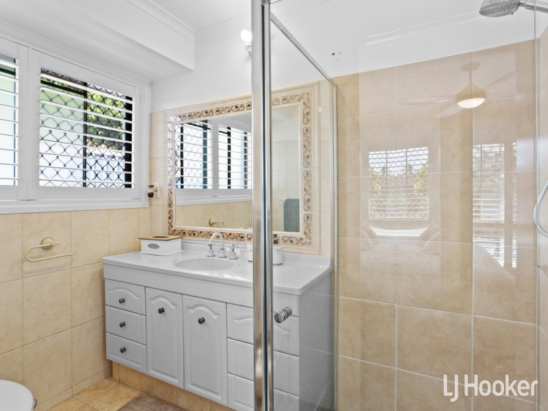 26 Paradise Court, Clontarf QLD 4019