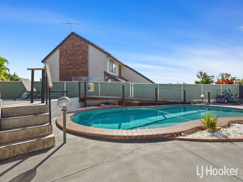 26 Paradise Court, Clontarf QLD 4019