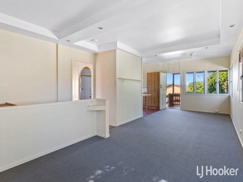 88 Hornibrook Esplanade, Clontarf QLD 4019