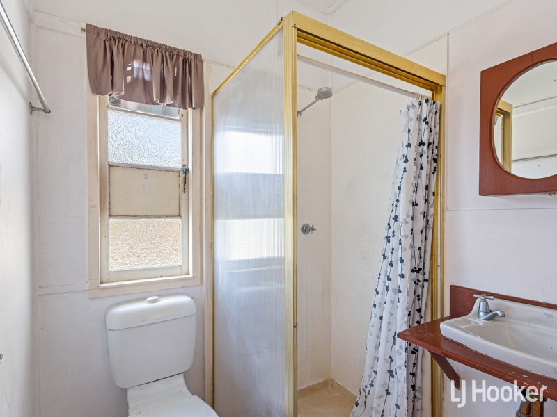 88 Hornibrook Esplanade, Clontarf QLD 4019