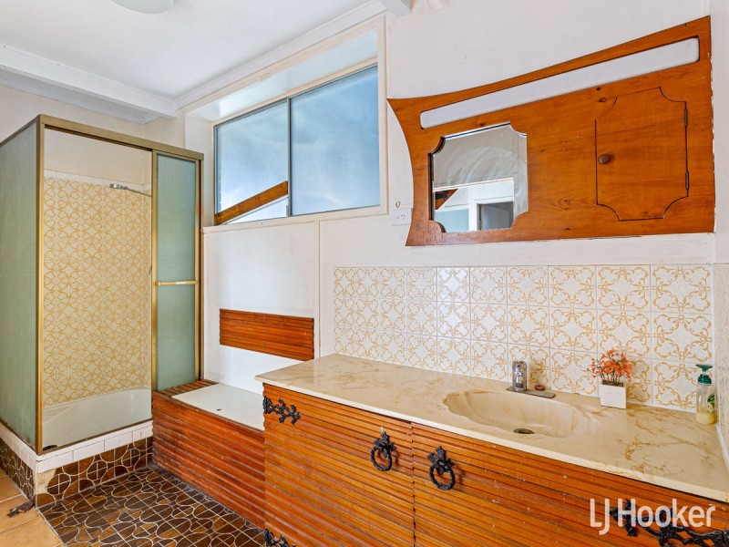 88 Hornibrook Esplanade, Clontarf QLD 4019