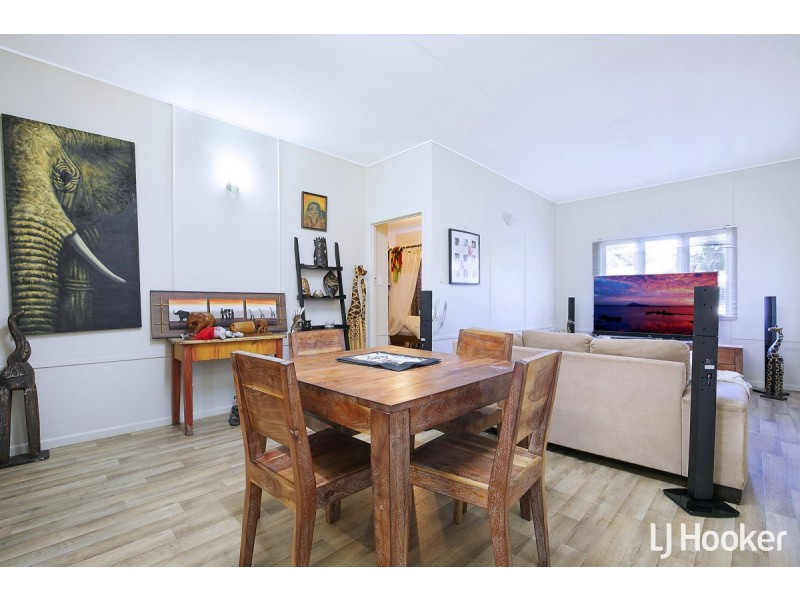 30 Windsor Place, Deception Bay QLD 4508