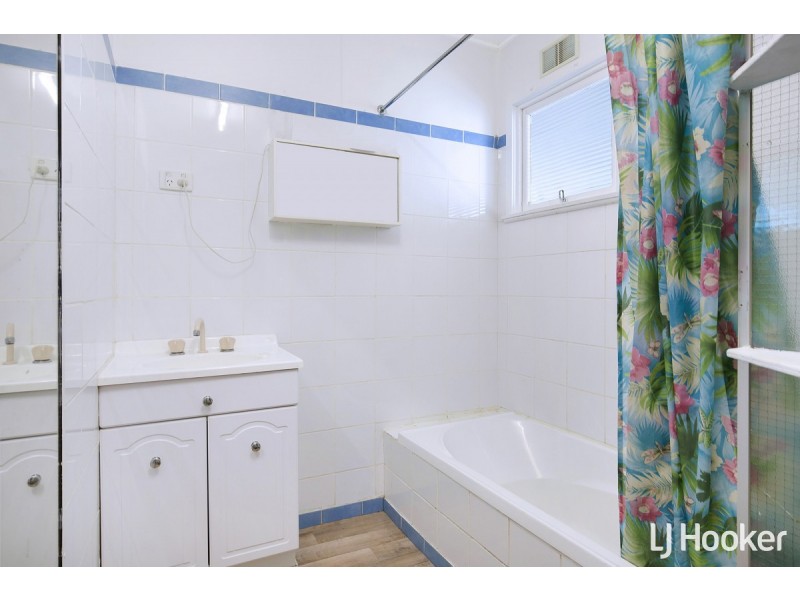 30 Windsor Place, Deception Bay QLD 4508