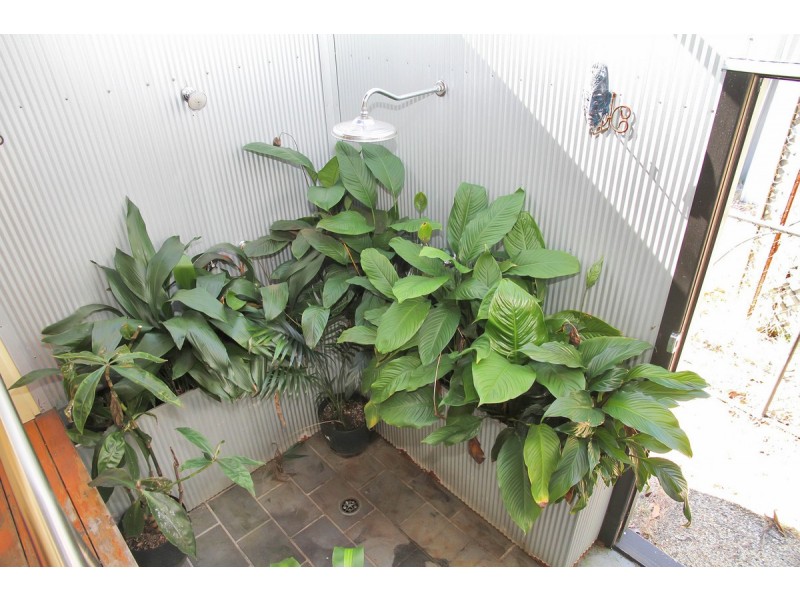 14 Pilot Street, Bulwer QLD 4025